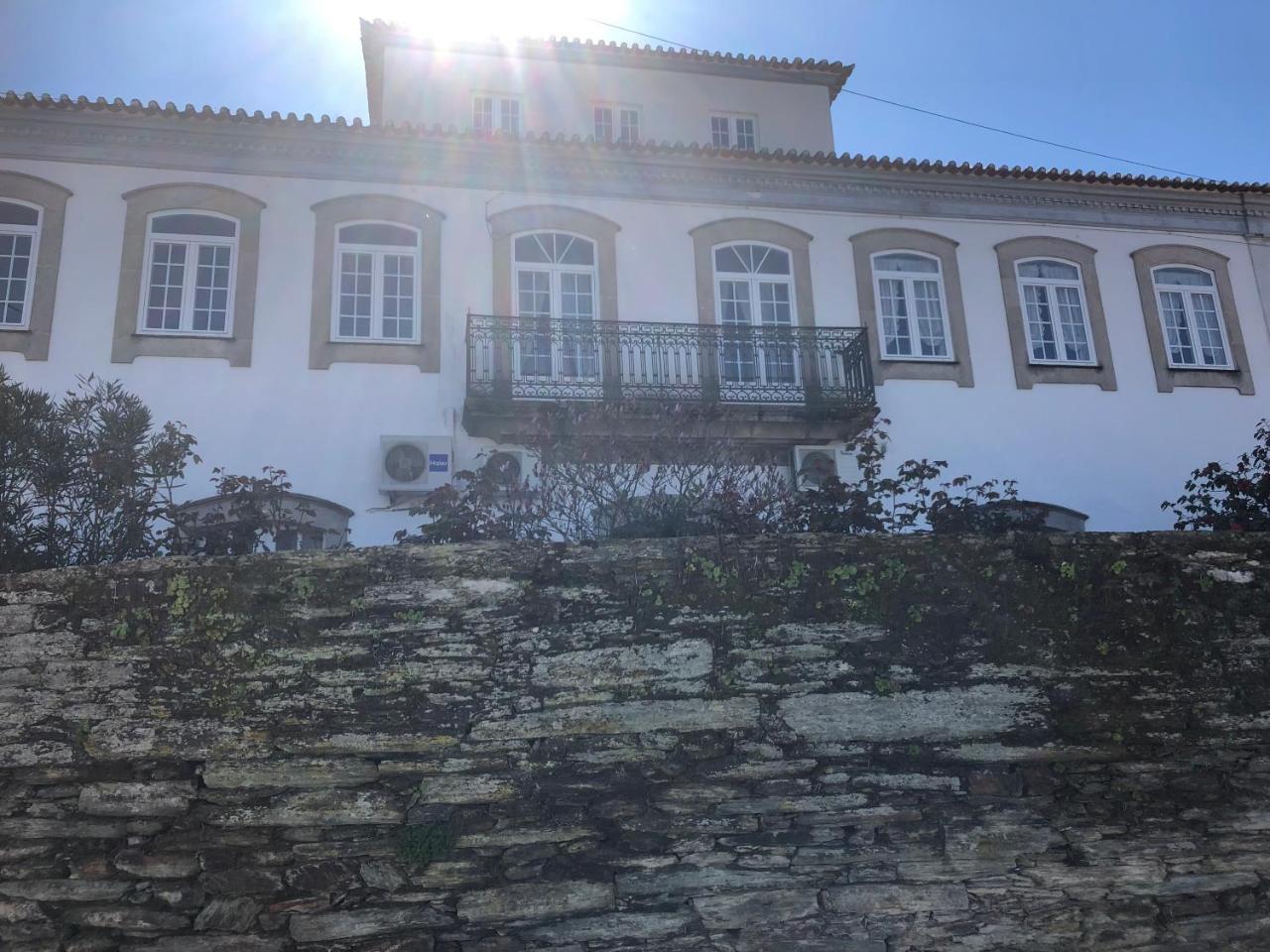 Quinta Da Casa Cimeira, Guest House, Wines & Food Farm stay Valenca do Douro