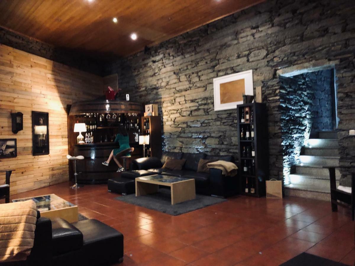 Farm stay Quinta Da Casa Cimeira, Guest House, Wines & Food *